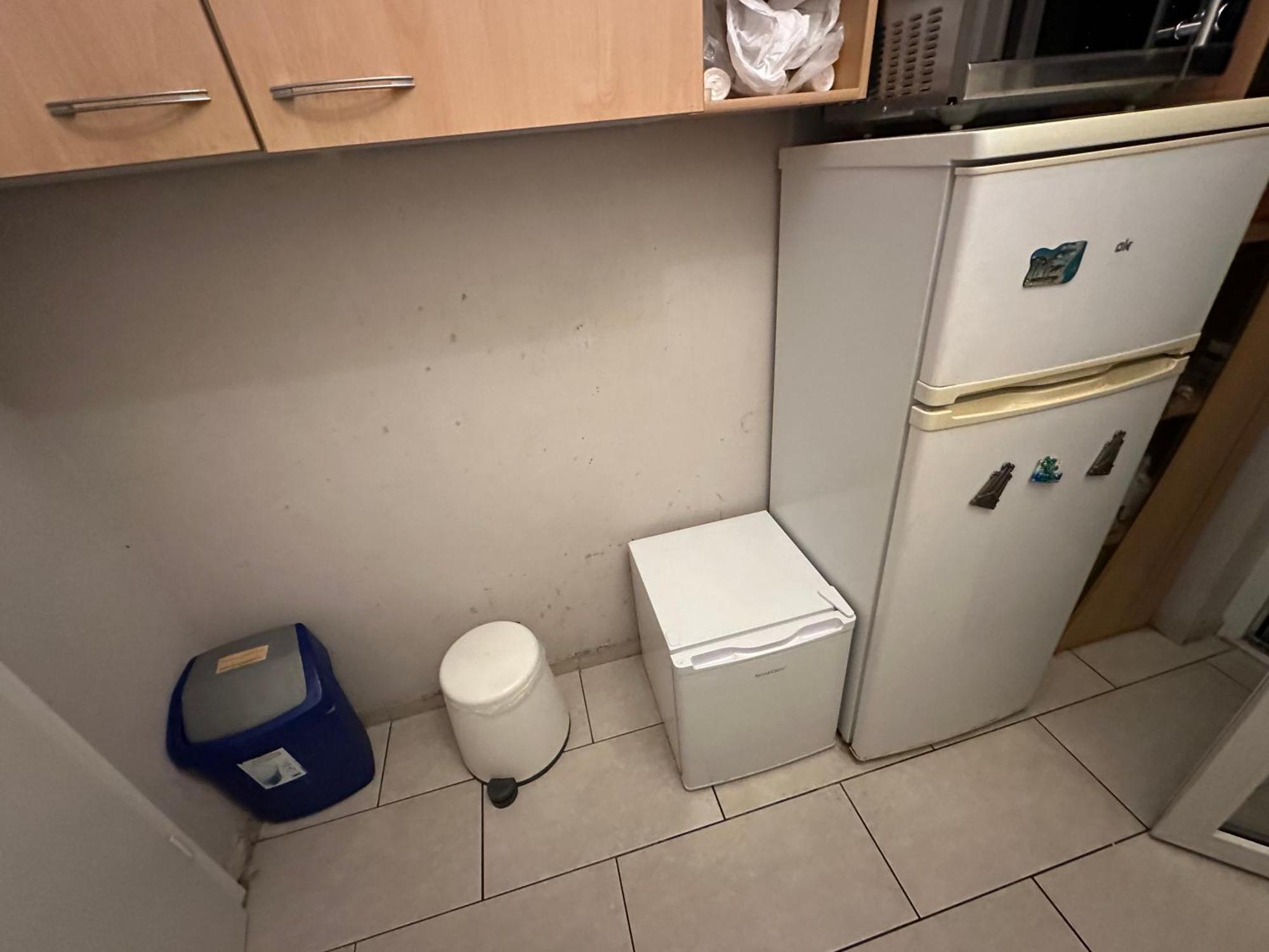 Schoenes Zimmer In Bahnhofsnaehe In Einer Wohnung Mit Grosser Terrasse Giessen Exterior foto